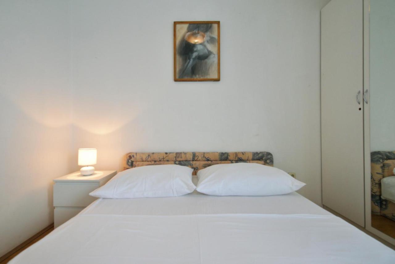 Apartman Rasip, Murter Exteriör bild