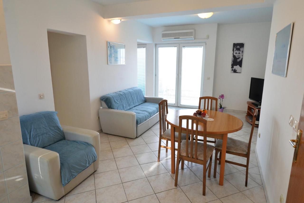 Apartman Rasip, Murter Exteriör bild