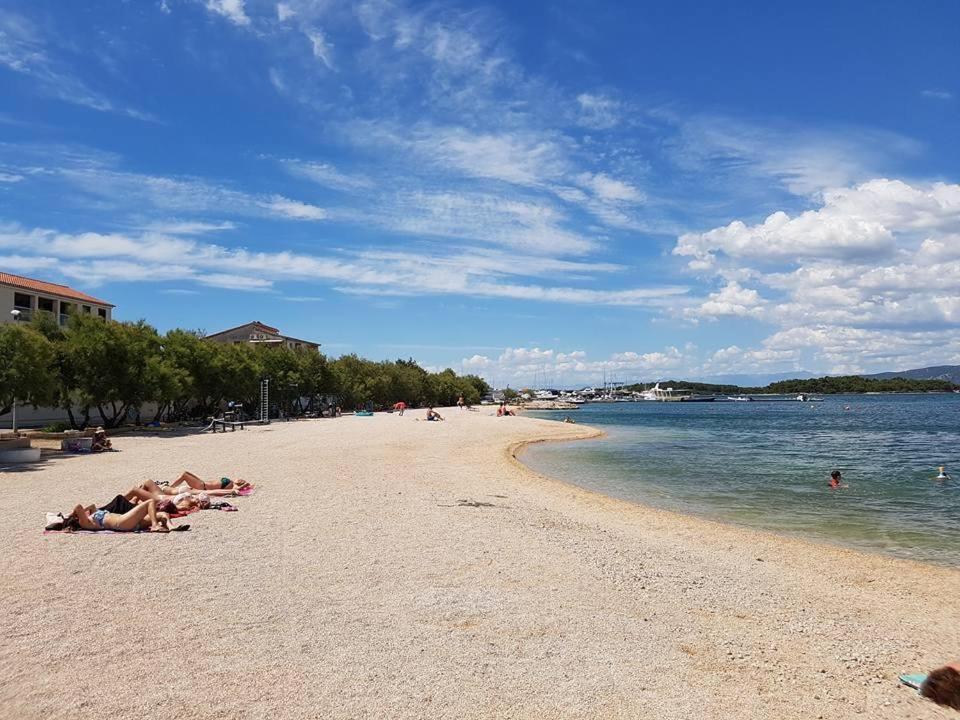 Apartman Rasip, Murter Exteriör bild